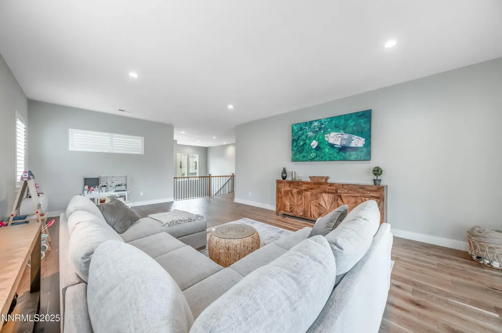 5453 Side Saddle Reno NV 89511