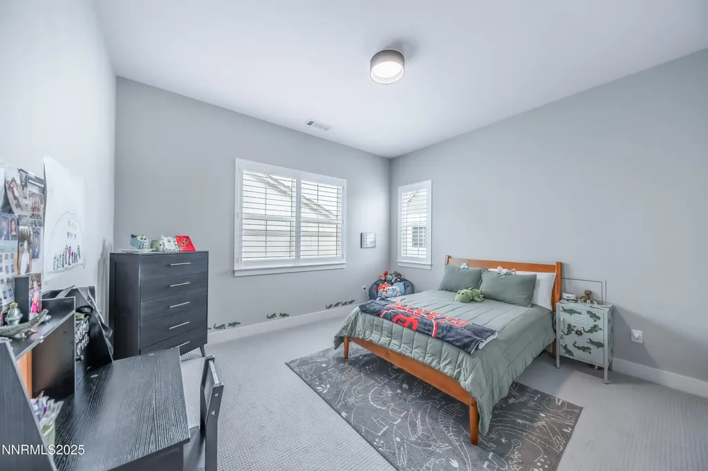5453 Side Saddle Reno NV 89511