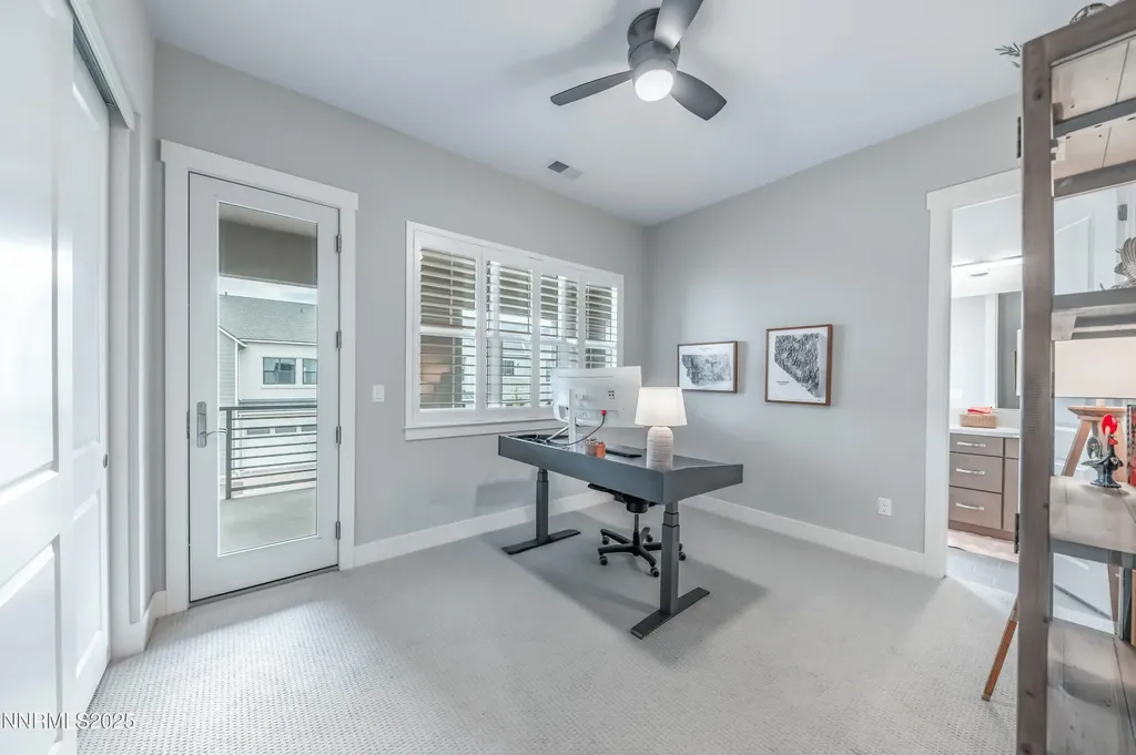 5453 Side Saddle Reno NV 89511
