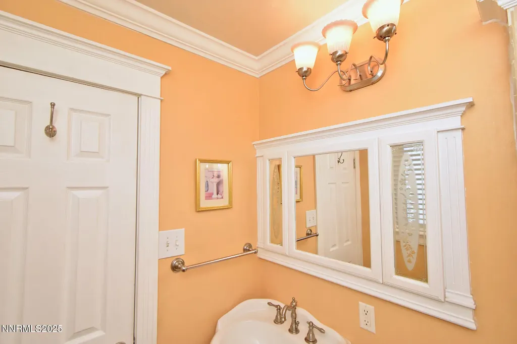 3050 Attridge Reno NV 89503