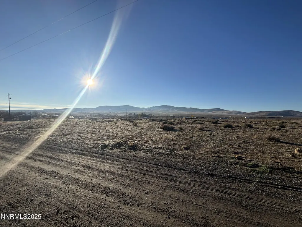 5535 Greeley Silver Springs NV 89429