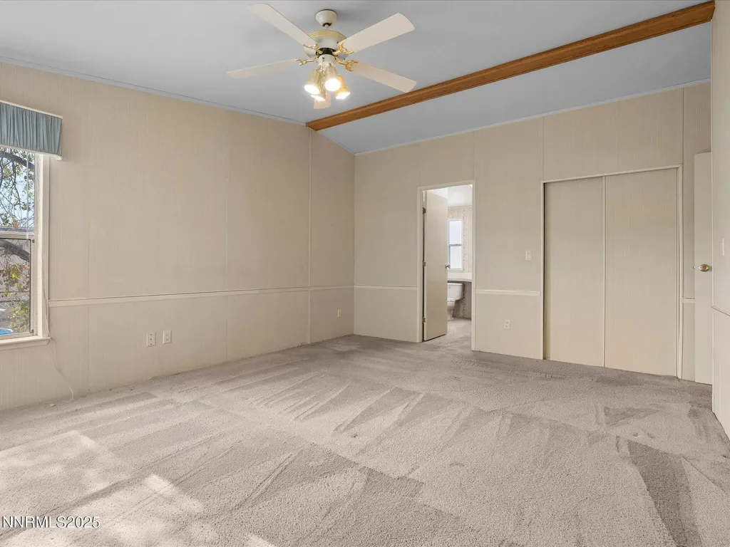 77 Mountain Yerington NV 89447