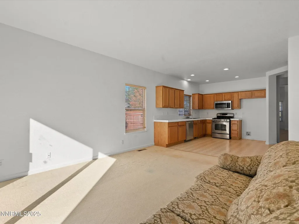 805 Sauvignon Reno NV 89506