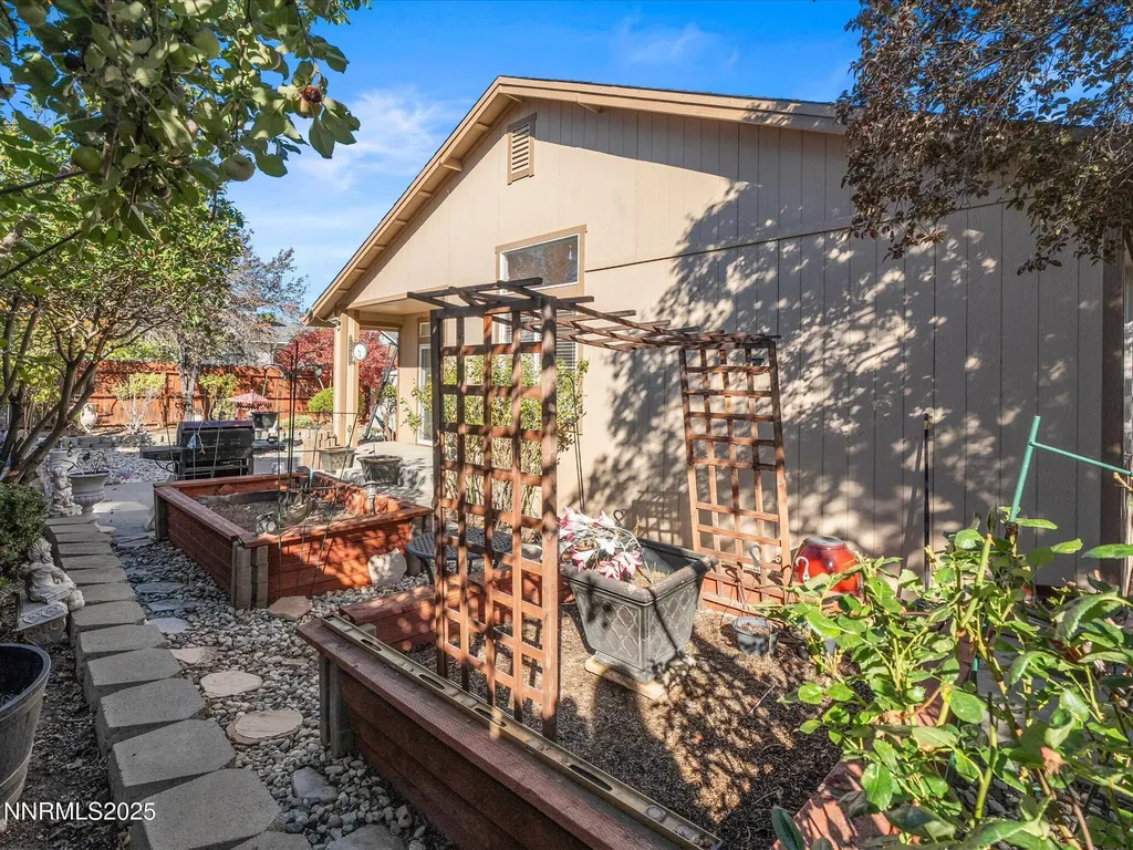 805 Sauvignon Reno NV 89506