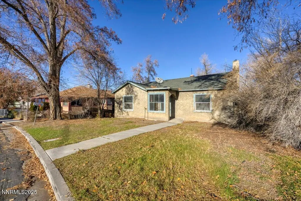 1140 The Strand Reno NV 89503