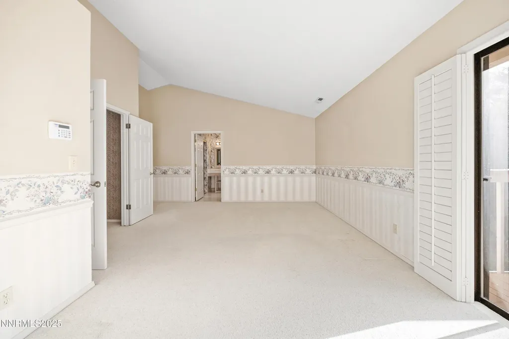 6299 Stone Valley Reno NV 89523