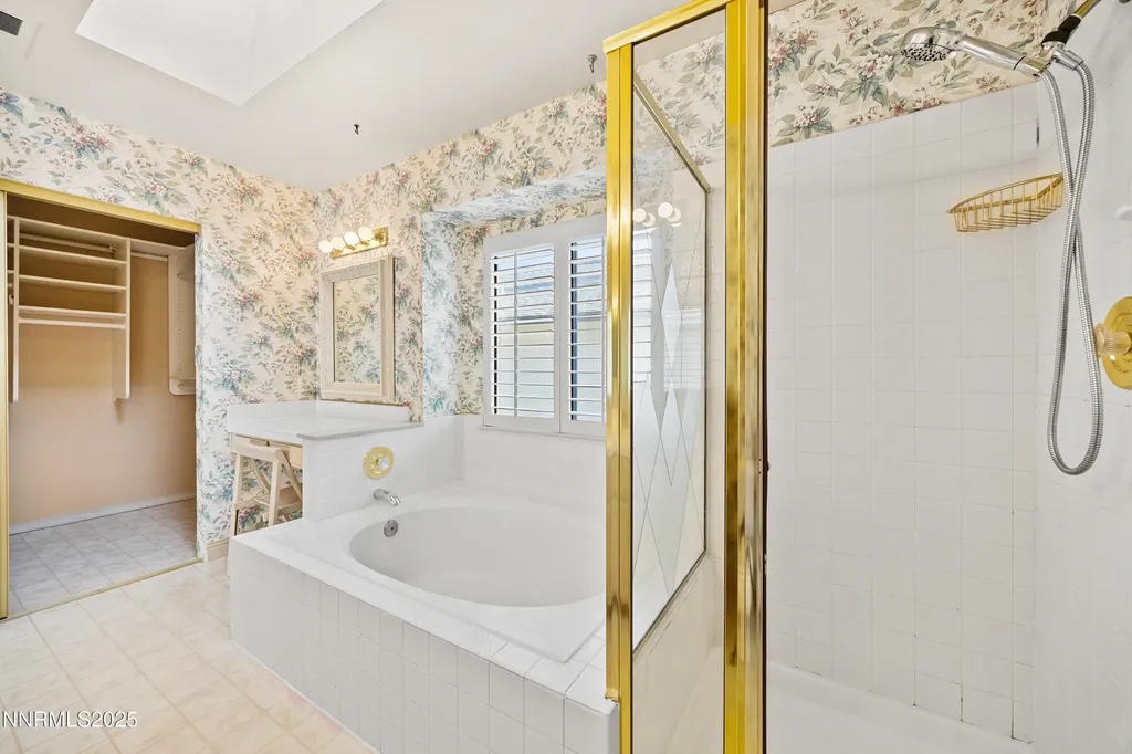 6299 Stone Valley Reno NV 89523