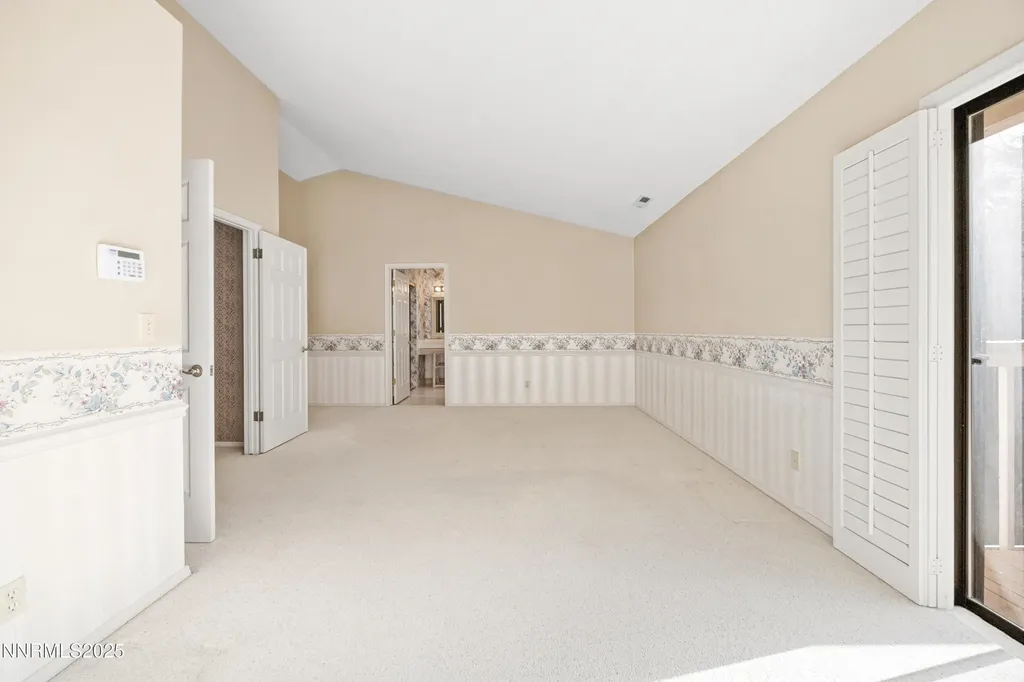 6299 Stone Valley Reno NV 89523