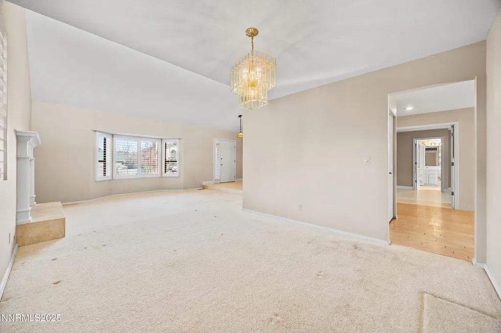 6299 Stone Valley Reno NV 89523