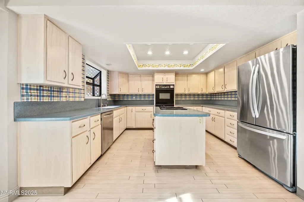 6299 Stone Valley Reno NV 89523