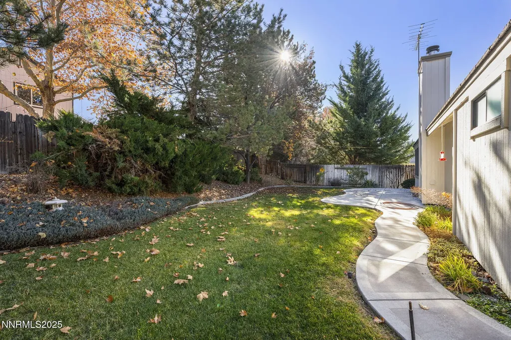 5466 Santa Rosa Sparks NV 89436