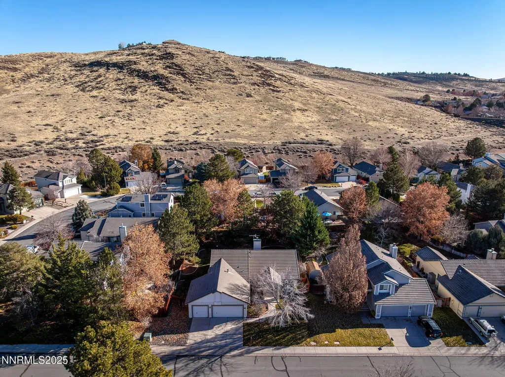 5466 Santa Rosa Sparks NV 89436