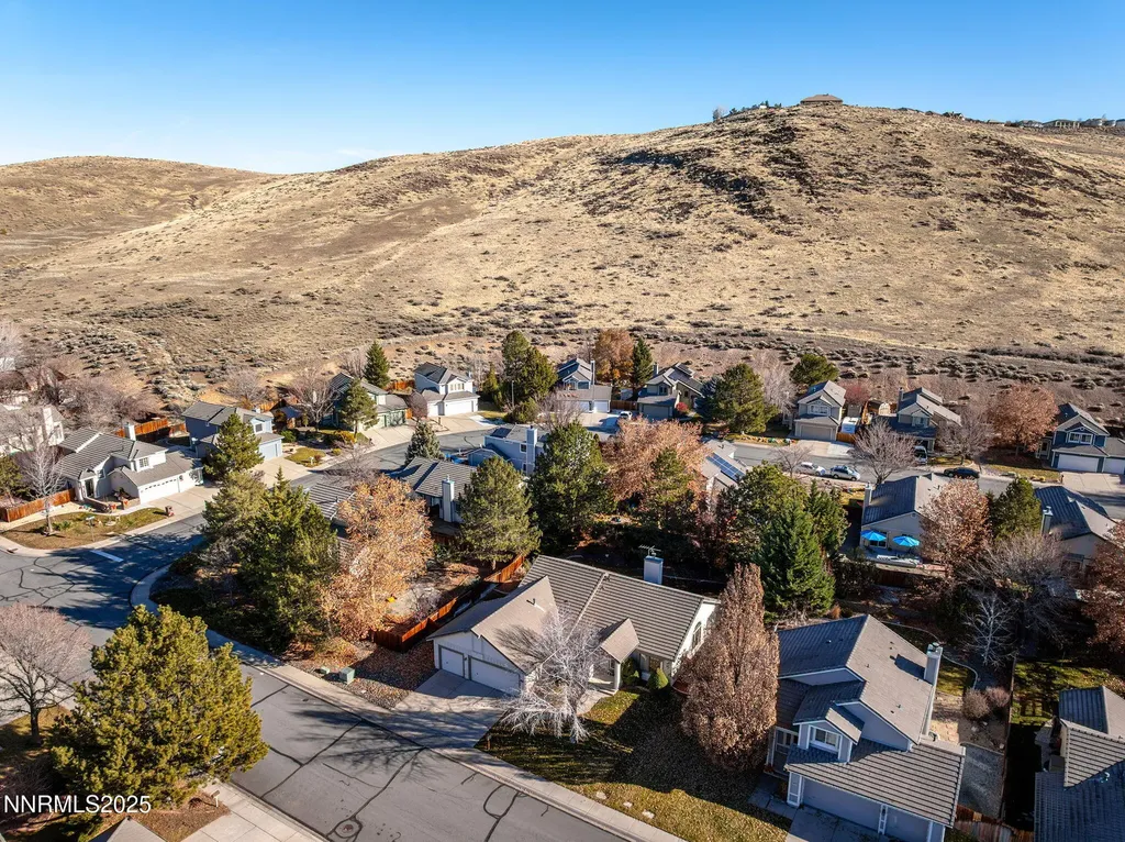 5466 Santa Rosa Sparks NV 89436