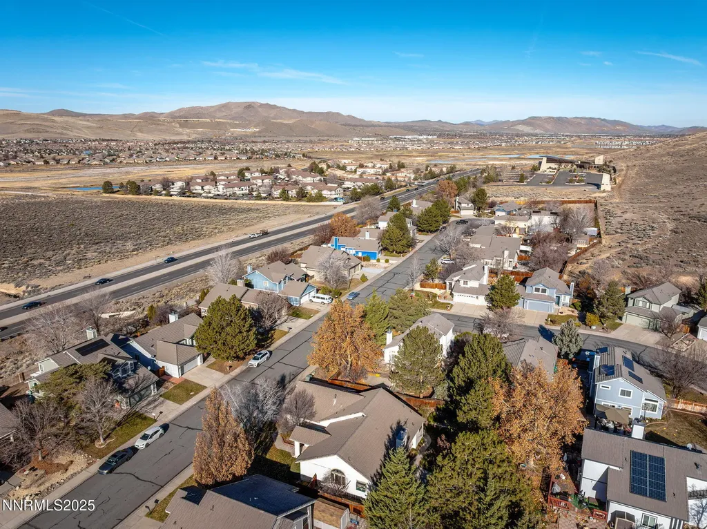5466 Santa Rosa Sparks NV 89436