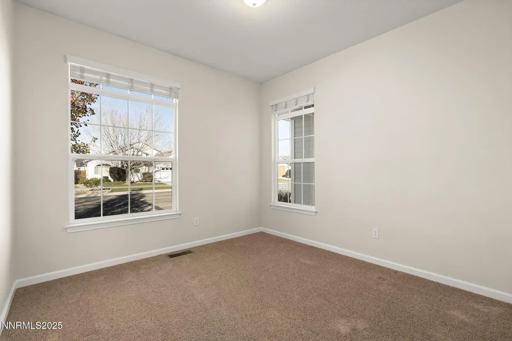 1371 Chichester Gardnerville NV 89410