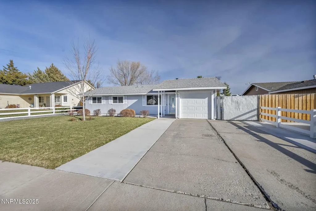 707 Addler Gardnerville NV 89460