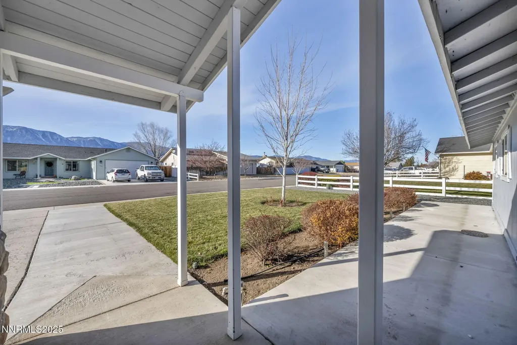 707 Addler Gardnerville NV 89460