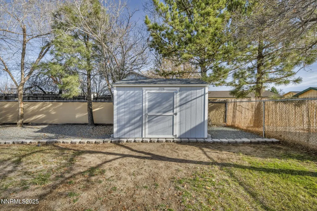 707 Addler Gardnerville NV 89460