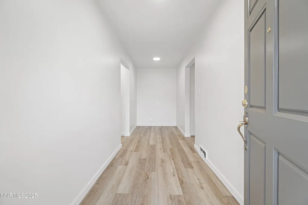 29 Whitacre Yerington NV 89447