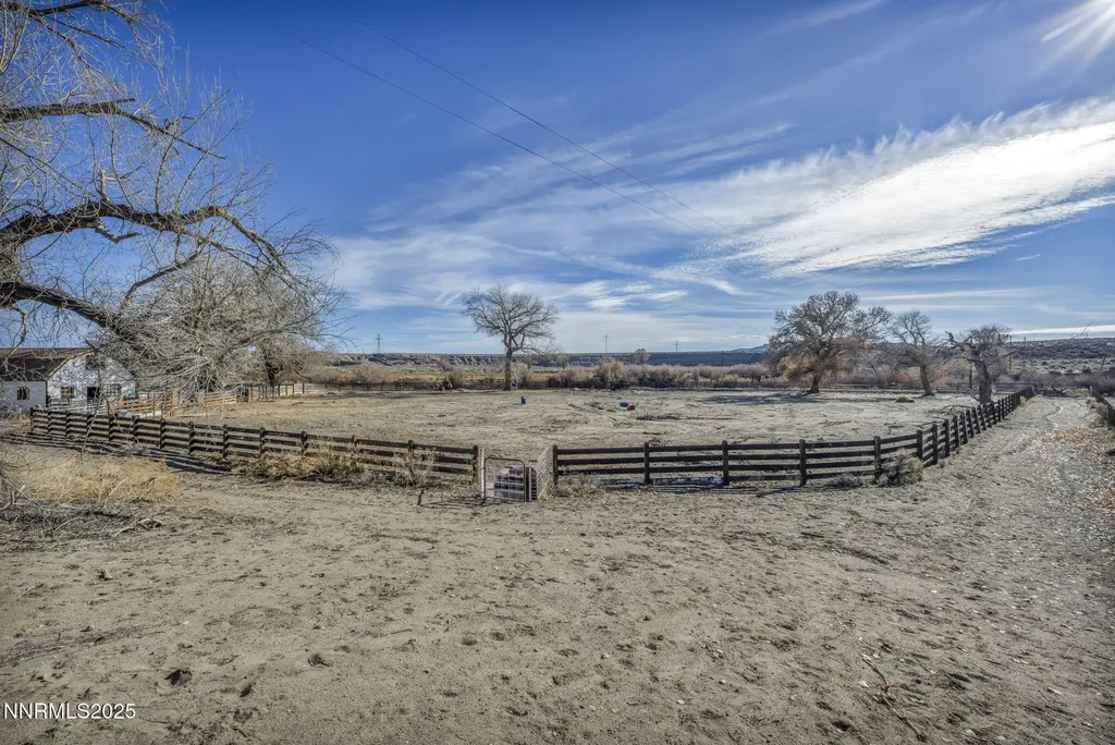 15533 Fisherman Fallon NV 89406
