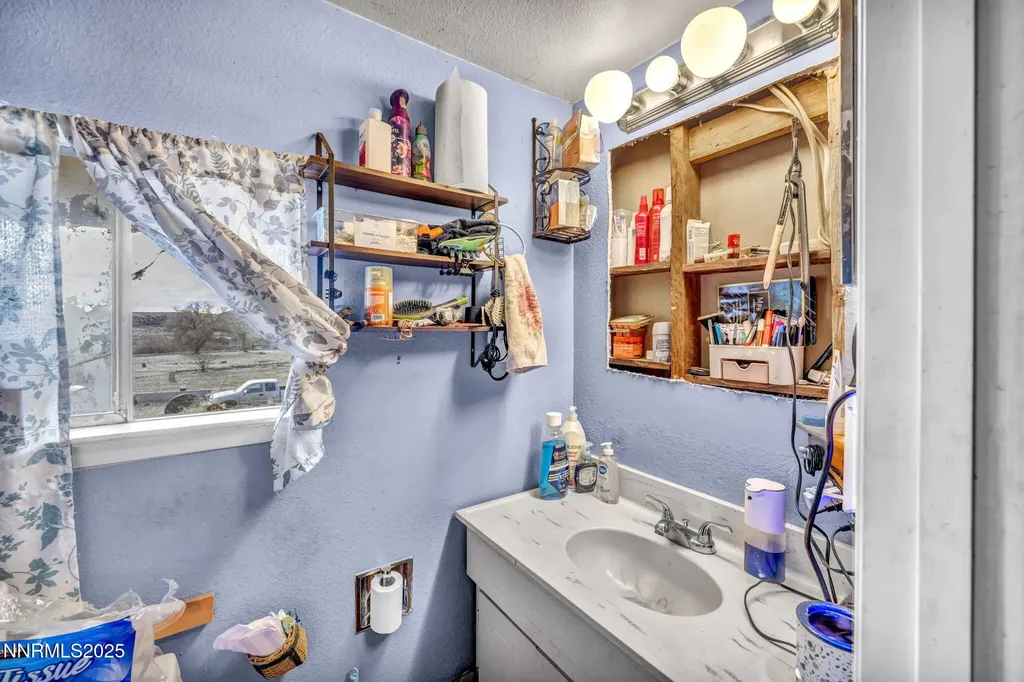15533 Fisherman Fallon NV 89406
