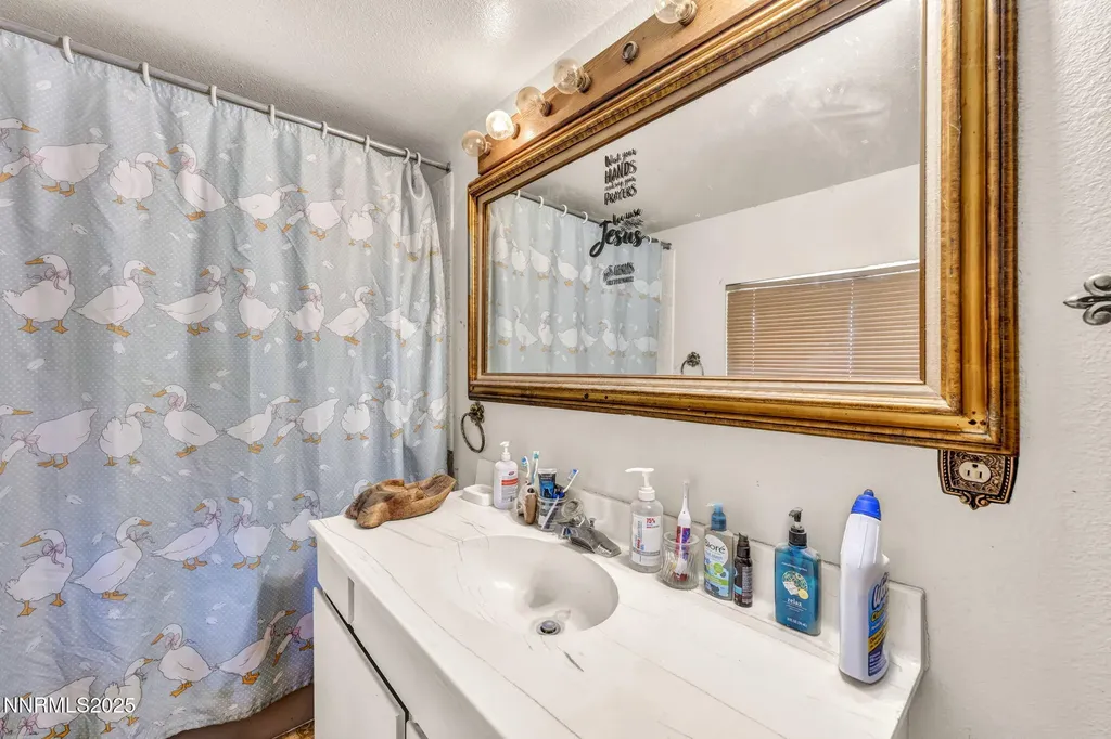 15533 Fisherman Fallon NV 89406