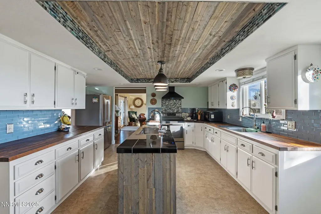 5595 Goldenrod Reno NV 89511
