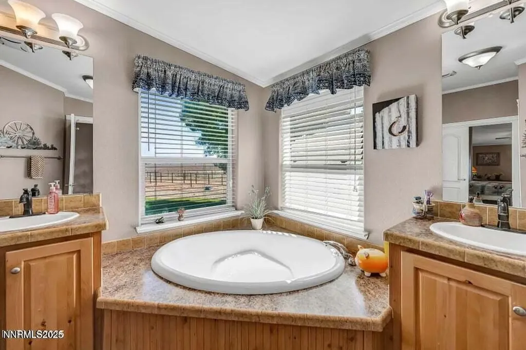 2505 Baines Winnemucca NV 89445