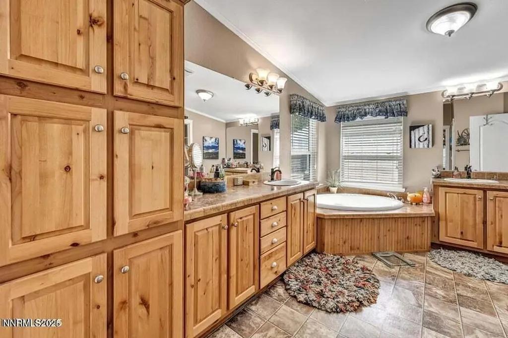 2505 Baines Winnemucca NV 89445