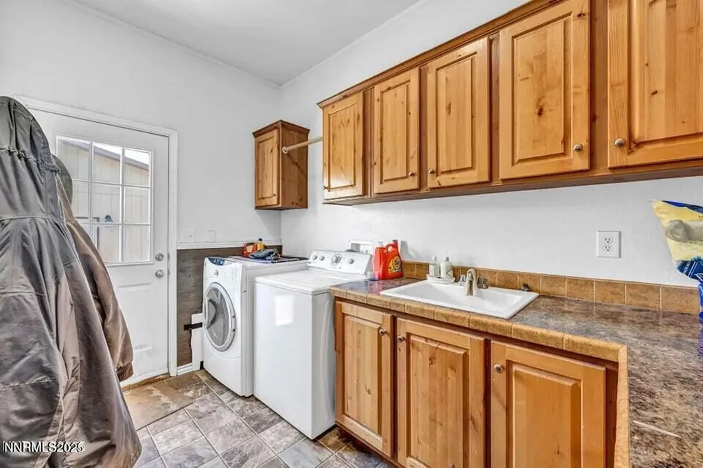 2505 Baines Winnemucca NV 89445