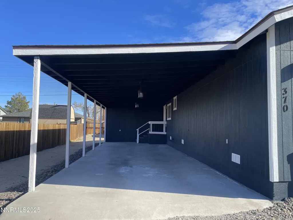 370 Connelly Street Hawthorne NV 89415