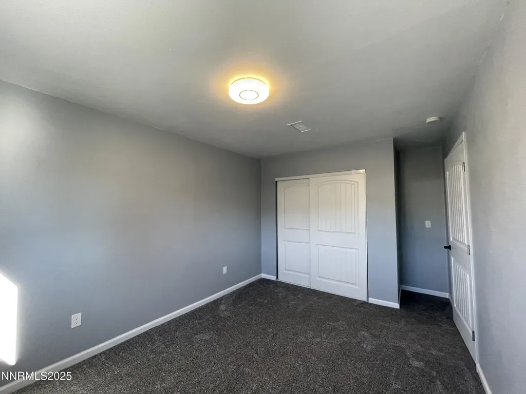 370 Connelly Street Hawthorne NV 89415