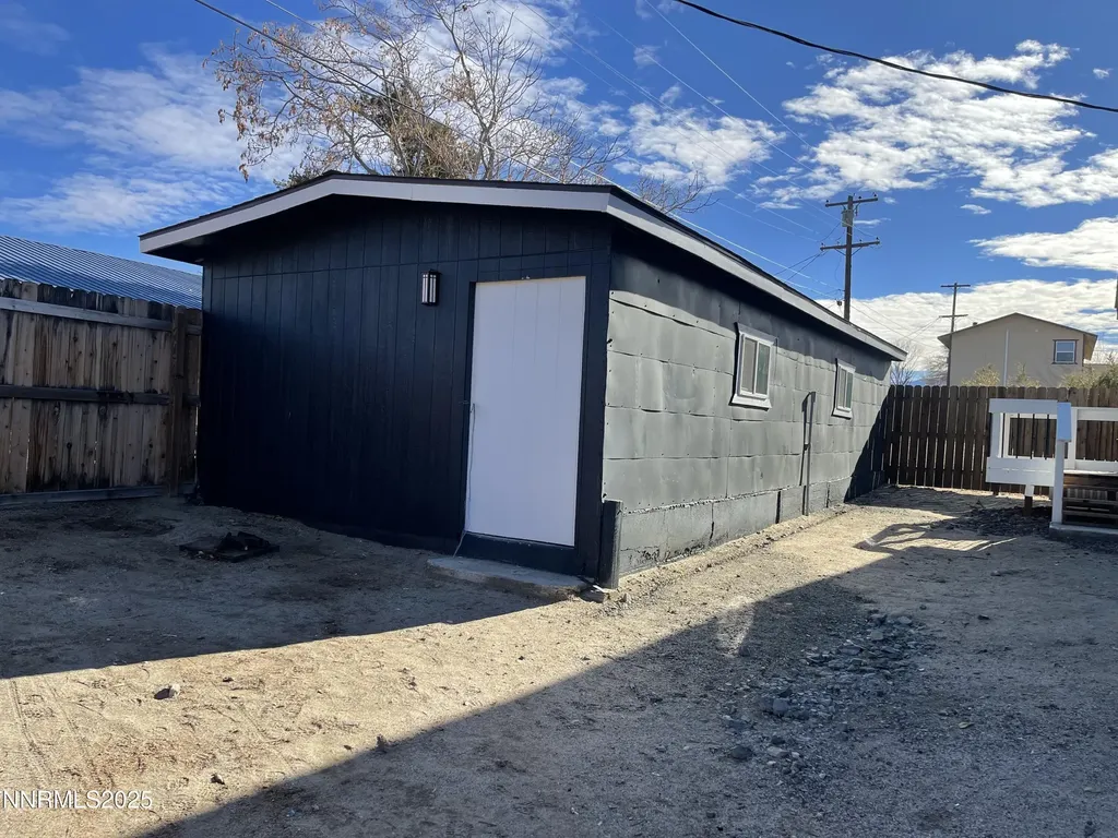 370 Connelly Street Hawthorne NV 89415
