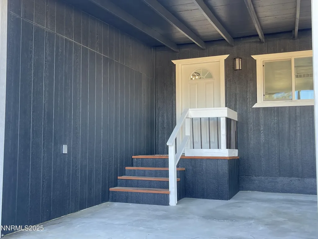 370 Connelly Street Hawthorne NV 89415