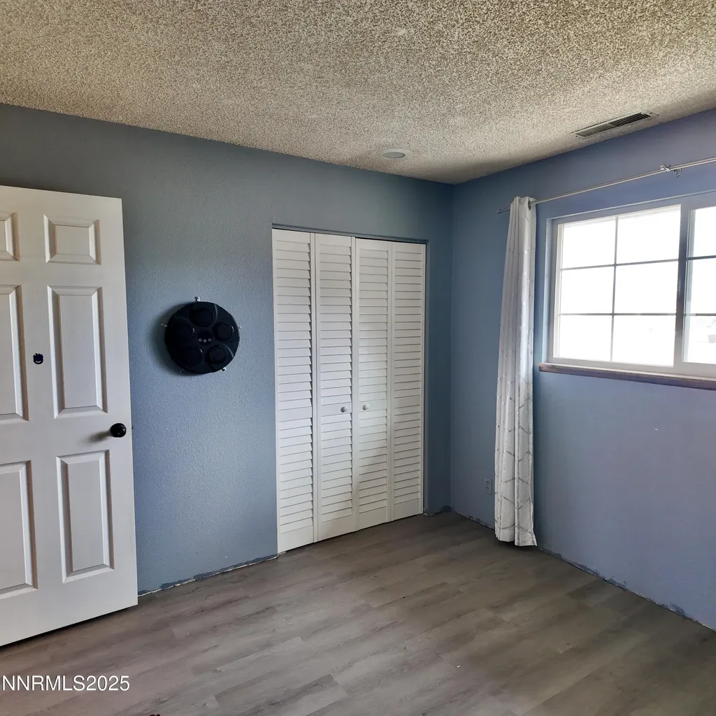 455 Connely Hawthorne NV 89415