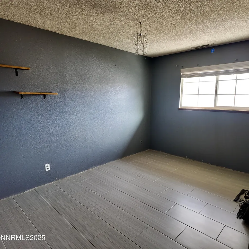 455 Connely Hawthorne NV 89415