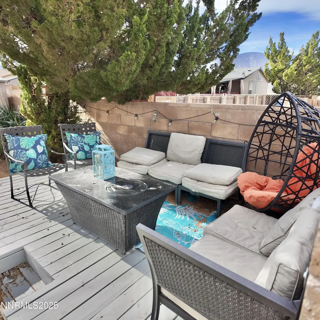 455 Connely Hawthorne NV 89415
