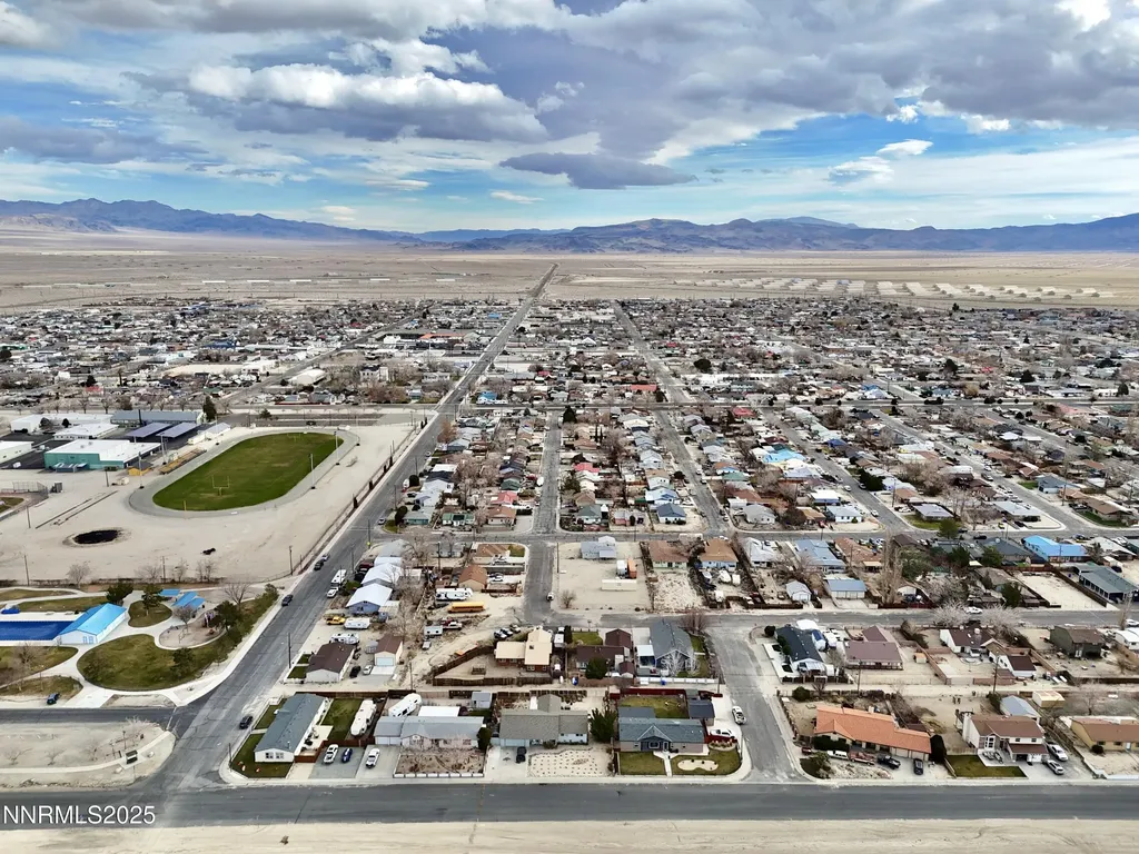455 Connely Hawthorne NV 89415