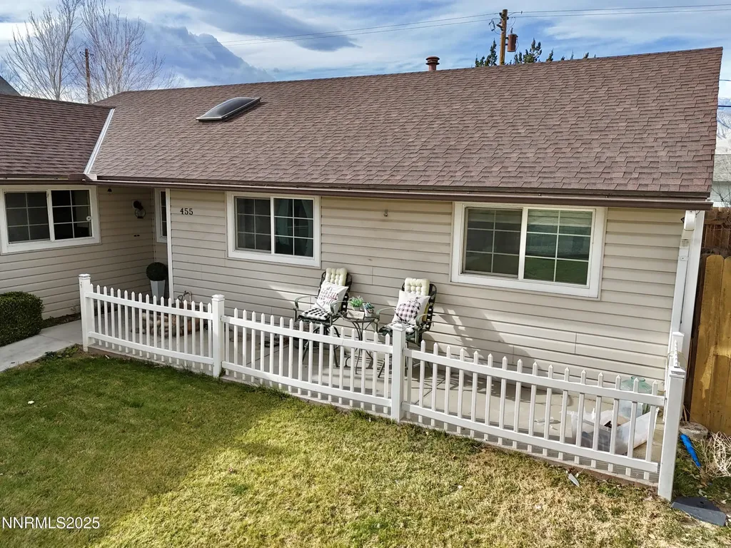 455 Connely Hawthorne NV 89415