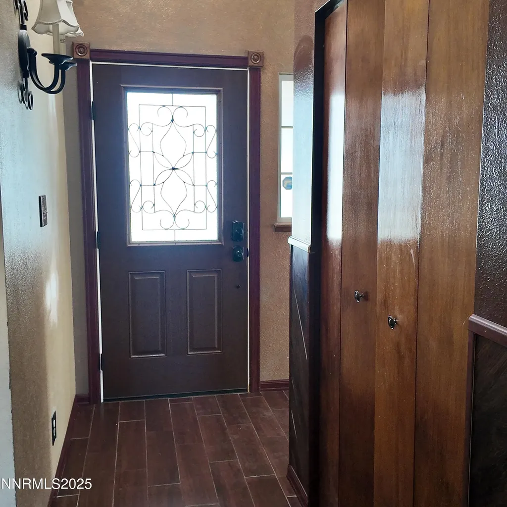 455 Connely Hawthorne NV 89415