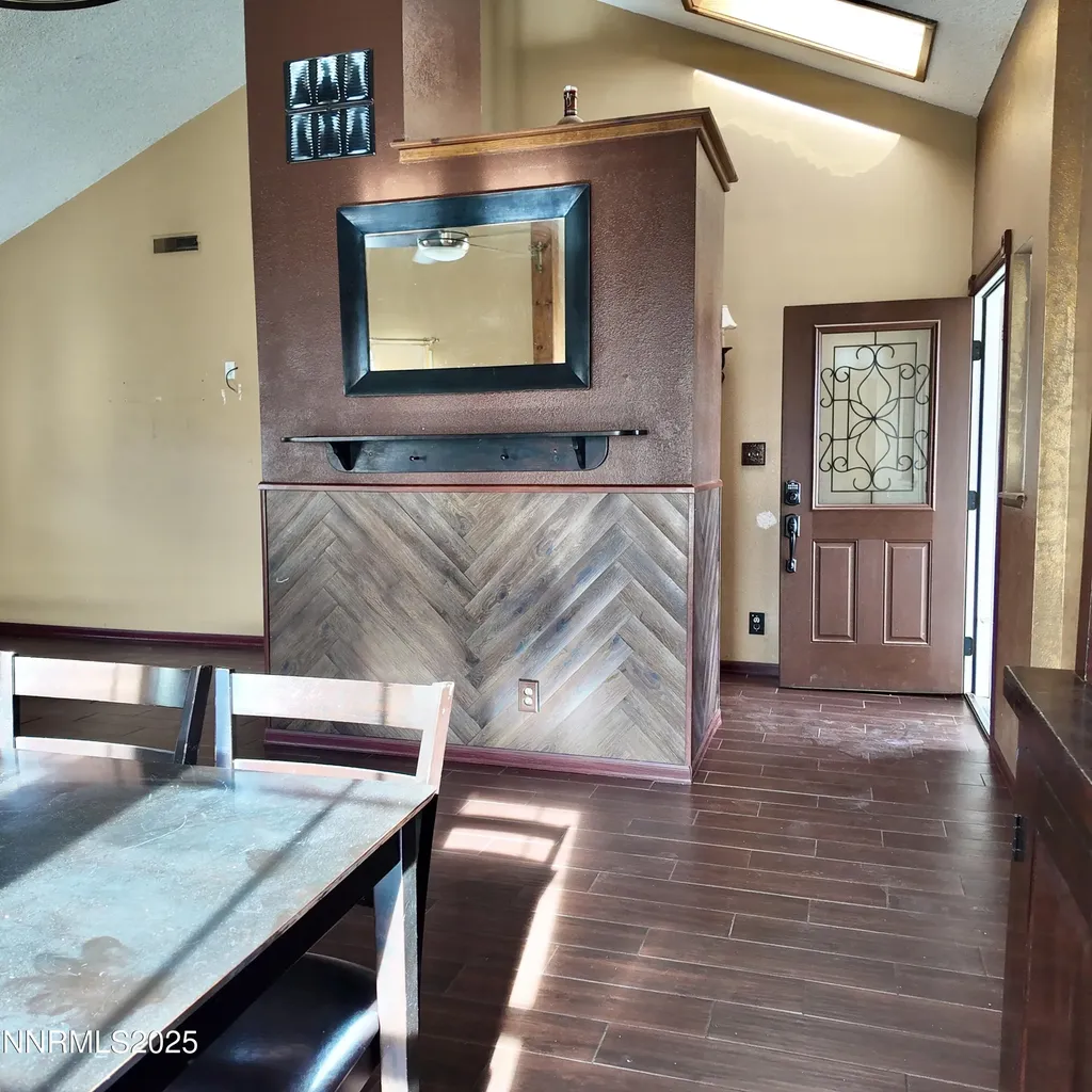 455 Connely Hawthorne NV 89415