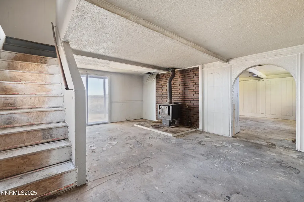 8800 Badger Silver Springs NV 89429