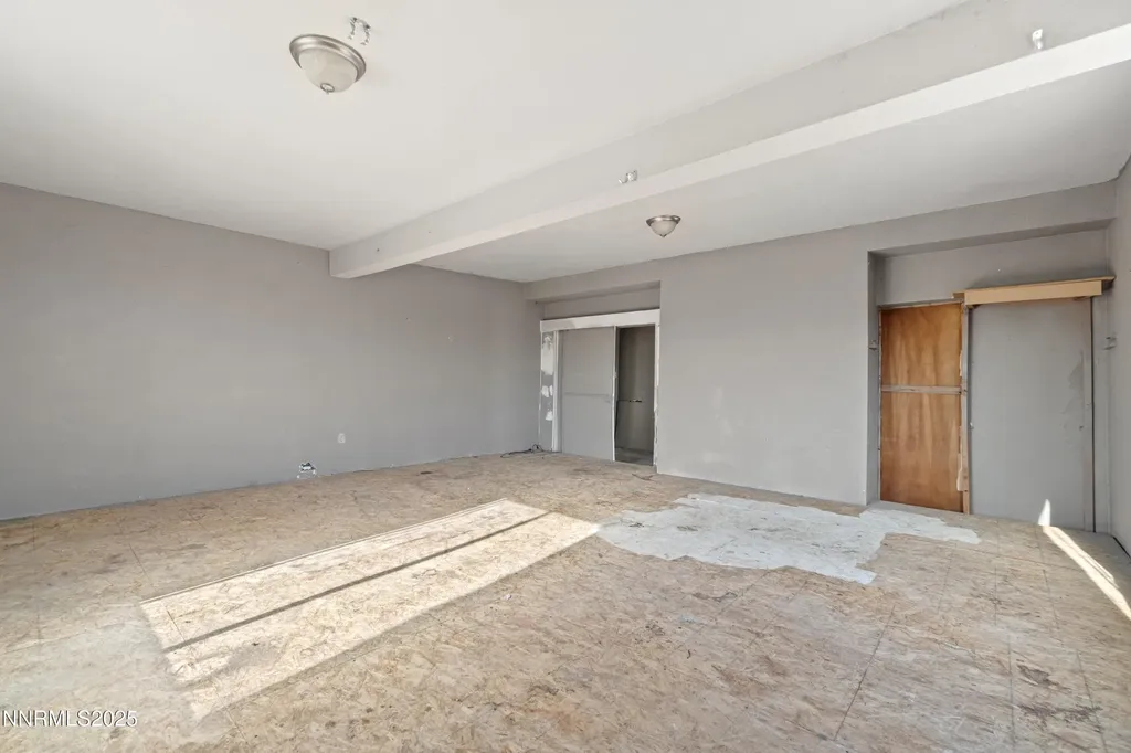 8800 Badger Silver Springs NV 89429
