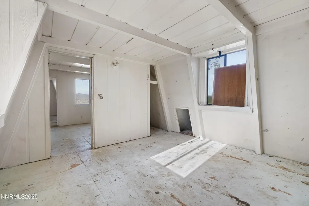 8800 Badger Silver Springs NV 89429