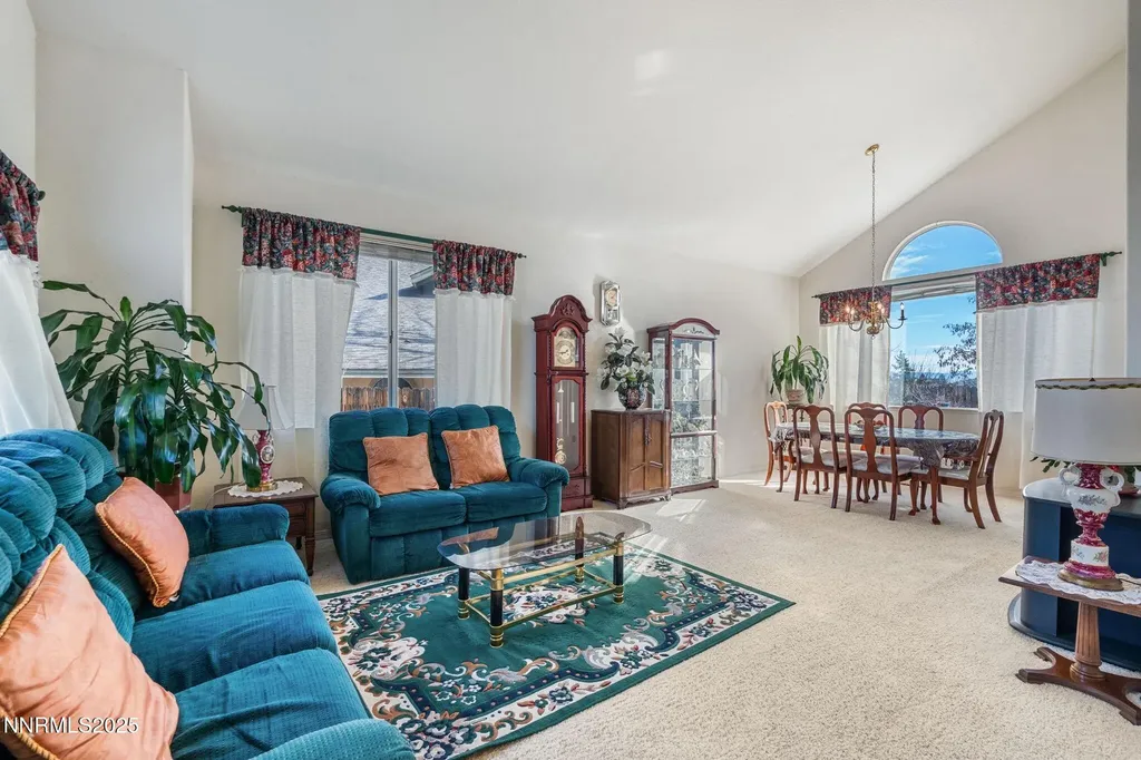 3952 Regal Reno NV 89503