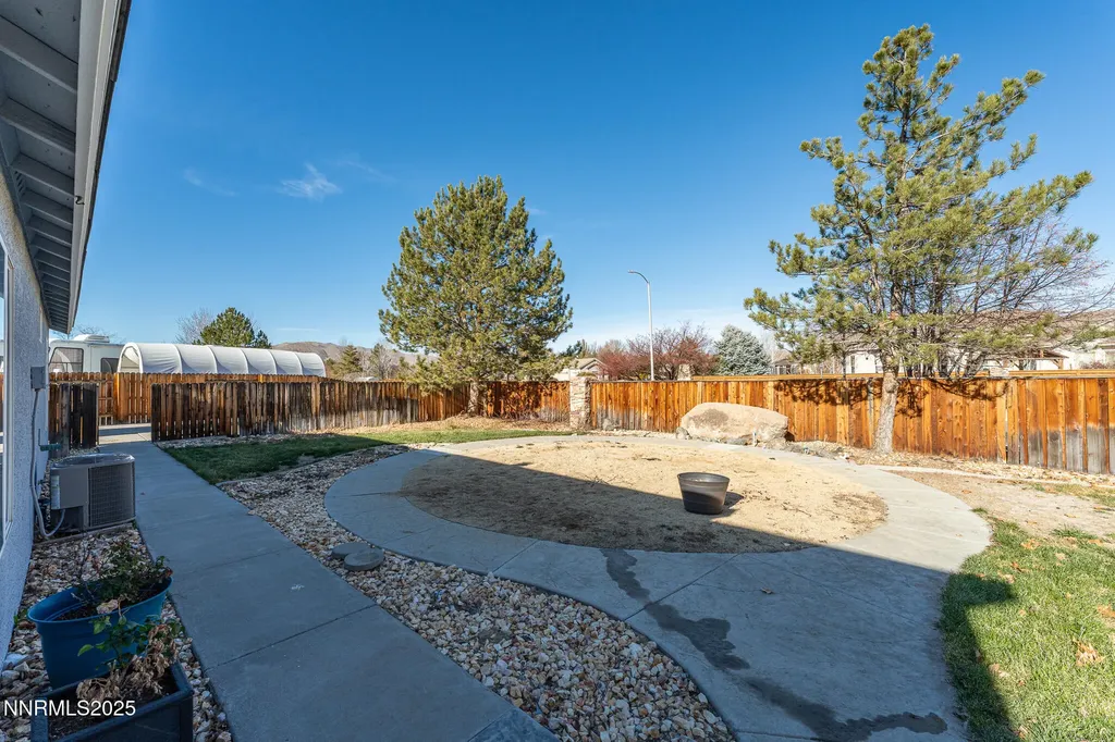 3124 Manzana Sparks NV 89436