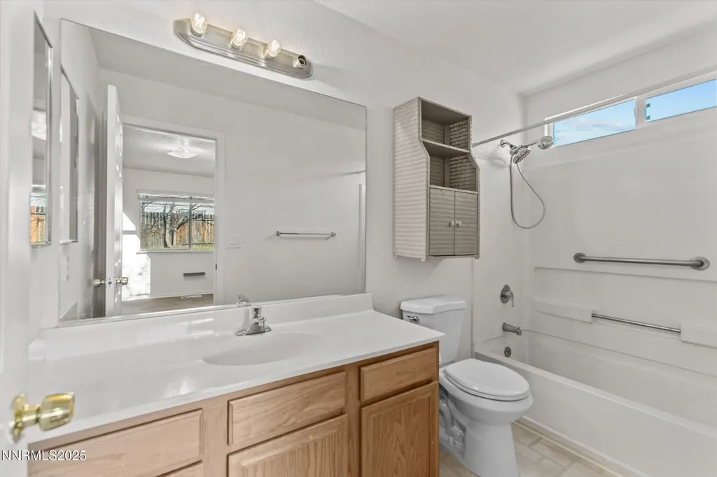 7067 Beethoven Sun Valley NV 89433