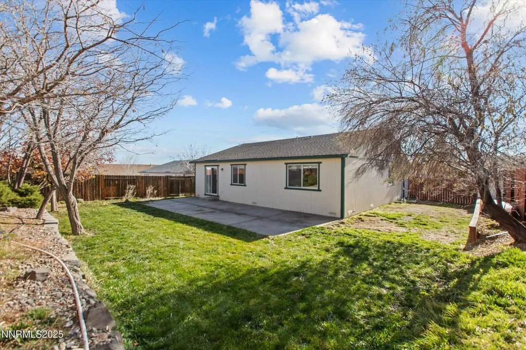 7067 Beethoven Sun Valley NV 89433