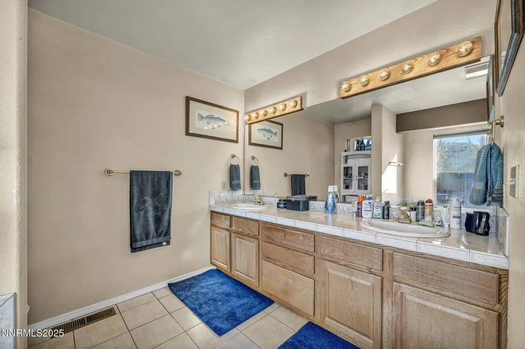 1347 Antelope Valley Reno NV 89506