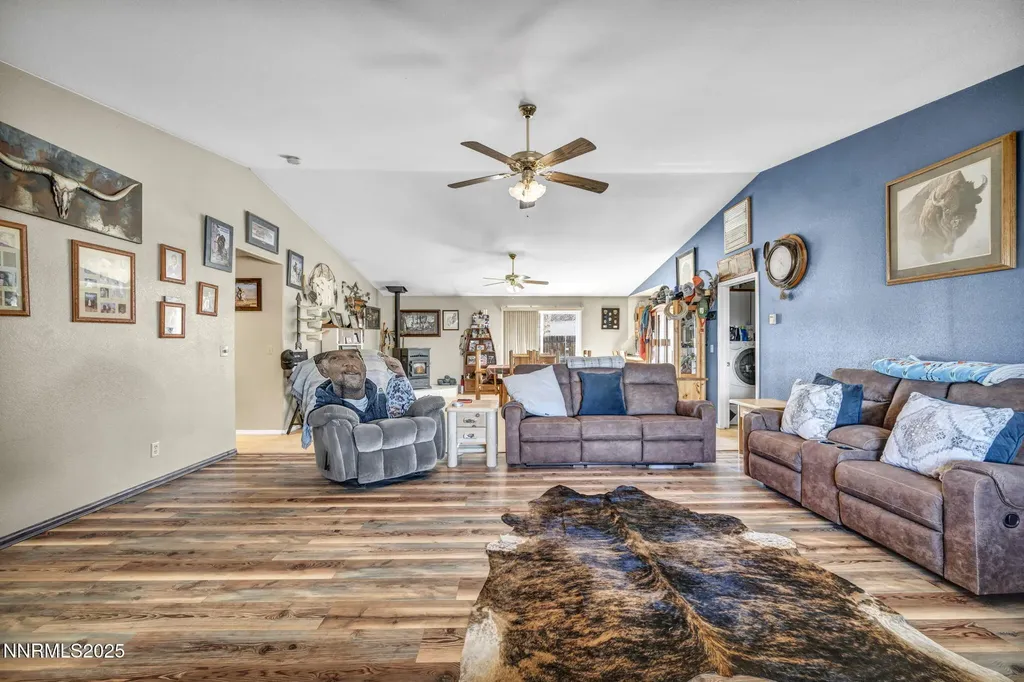 1347 Antelope Valley Reno NV 89506